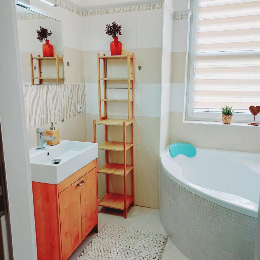 Apartman Pod Horama Appartement Jilemnice Buitenkant foto