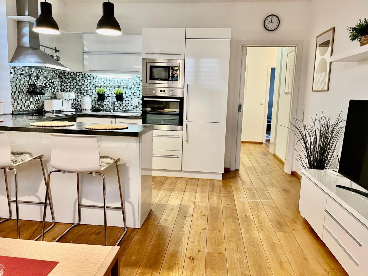 Apartman Pod Horama Appartement Jilemnice Buitenkant foto